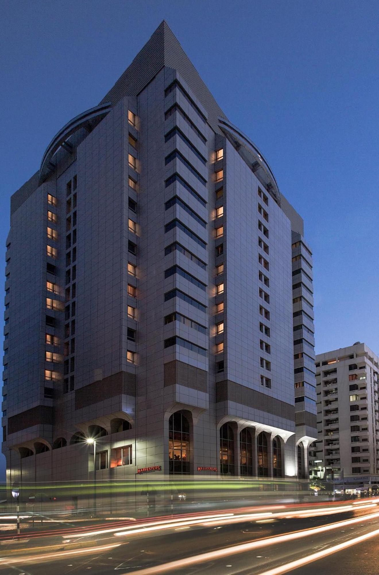 Copthorne Downtown By Millennium Hotel Abu Dhabi Ngoại thất bức ảnh