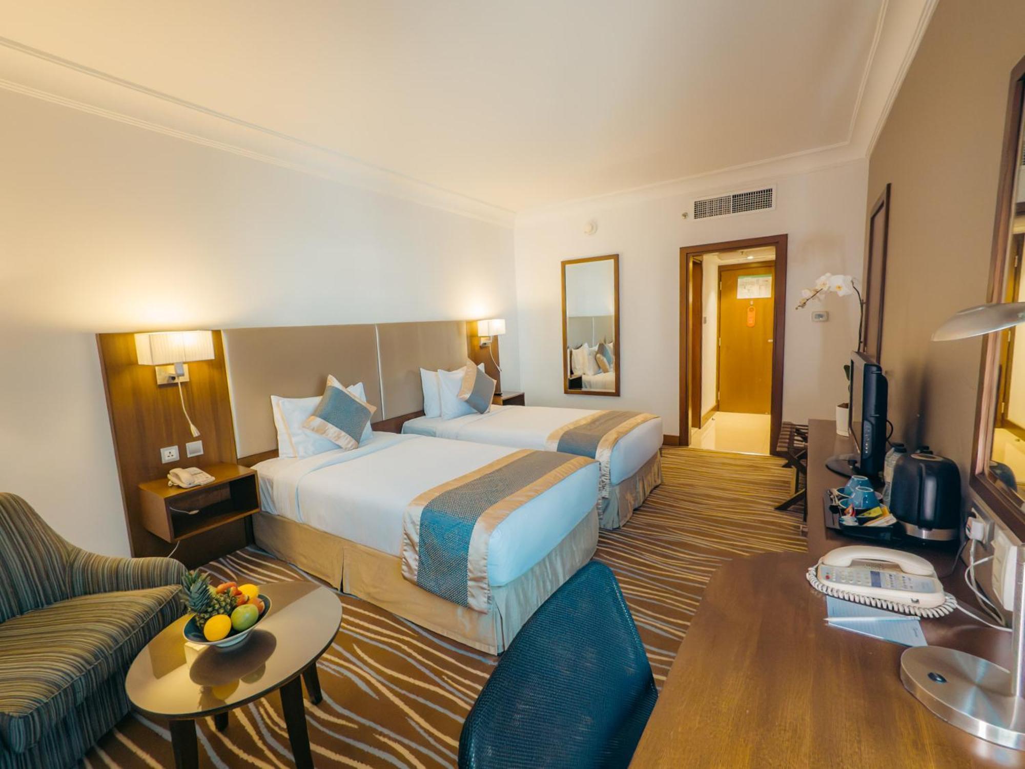 Copthorne Downtown By Millennium Hotel Abu Dhabi Ngoại thất bức ảnh