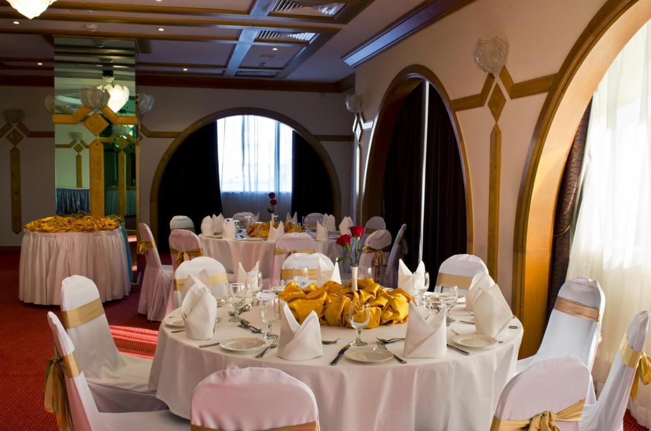 Copthorne Downtown By Millennium Hotel Abu Dhabi Ngoại thất bức ảnh